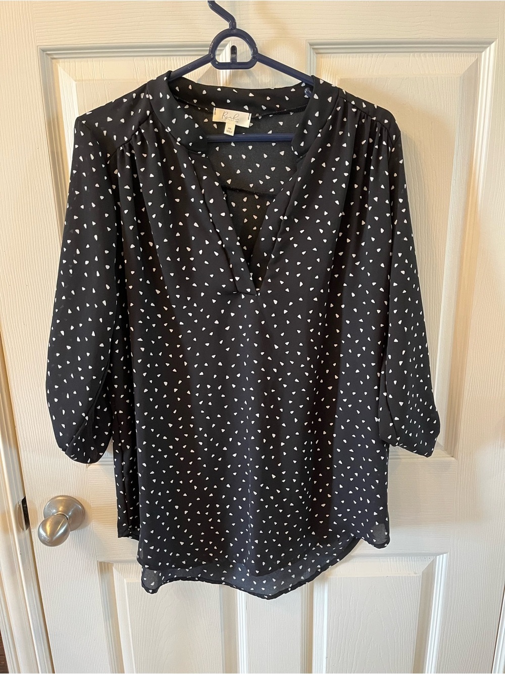 Riah Women’s Geometric Office Black and White Blouse Tunic, Medium